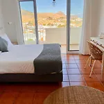 Casa Da Pedreira 4* 포르투산투